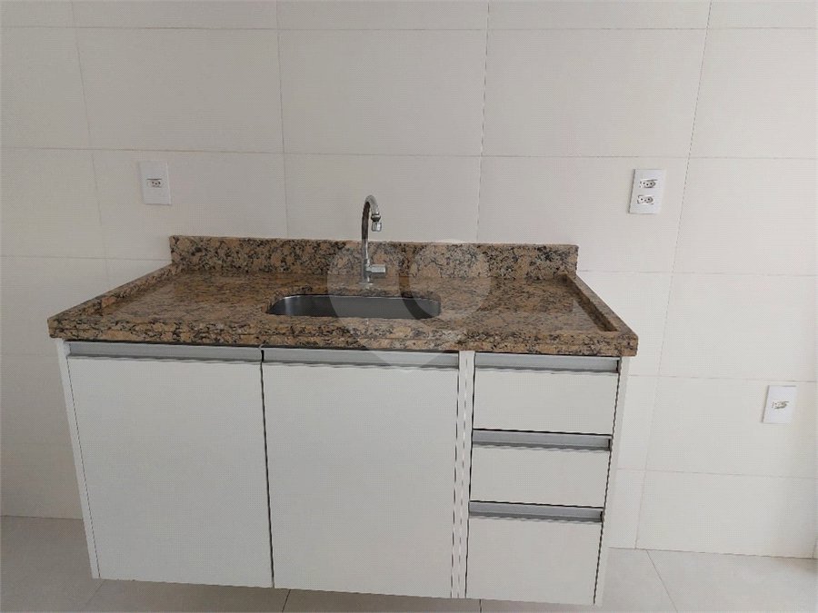 Apartamento à venda ou para alugar com 3 quartos, sendo 1 suíte, em Jardim Santiago, Indaiatuba, SP