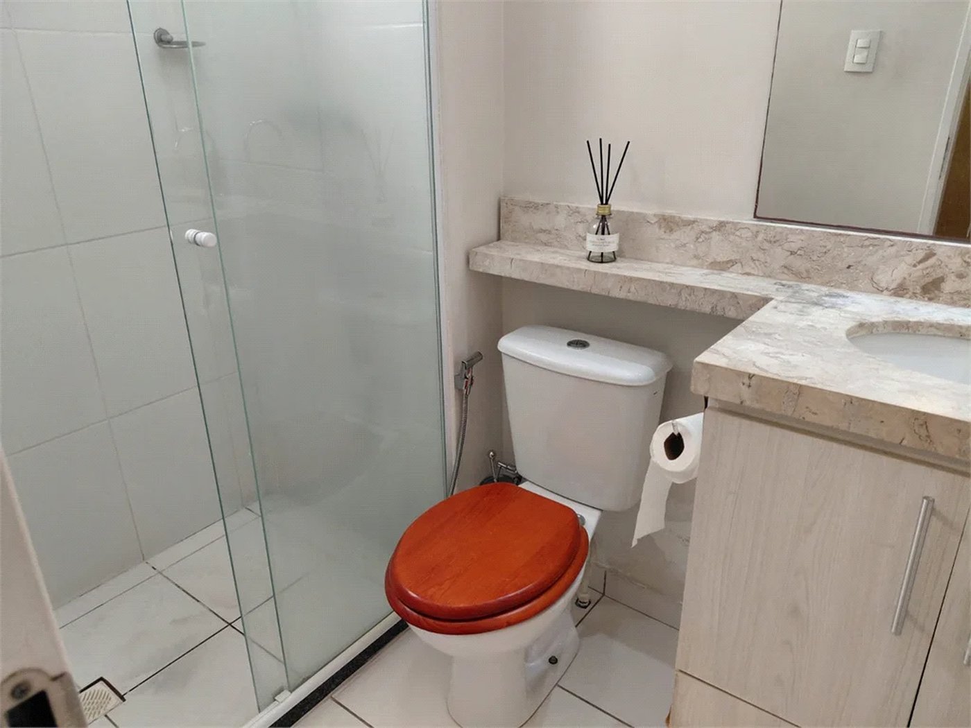Apartamento à venda com 3 quartos, sendo 1 suíte, em Lapa, São Paulo, SP