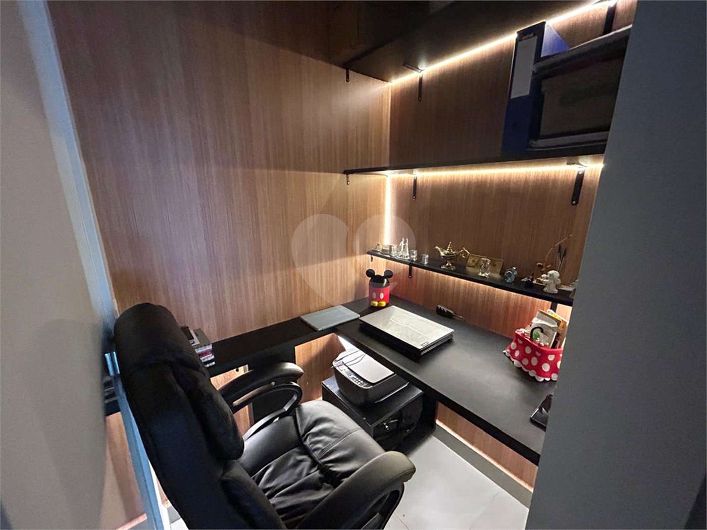 Apartamento à venda com 3 suítes em Jardim Faculdade, Sorocaba, SP