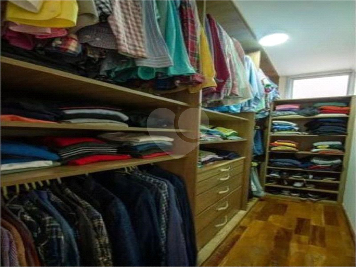Apartamento à venda com 3 quartos, sendo 2 suítes, em Campo Belo, São Paulo, SP