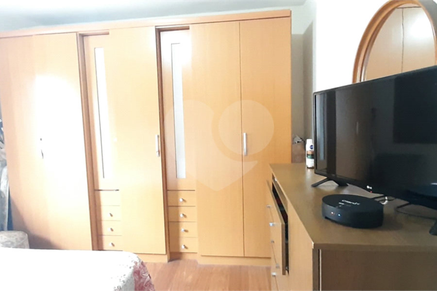 Sobrado à venda com 2 quartos em Tremembé, São Paulo, SP