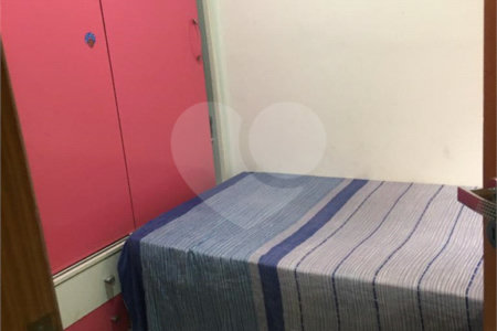 Casa à venda com 3 quartos em Parada XV de Novembro, São Paulo, SP