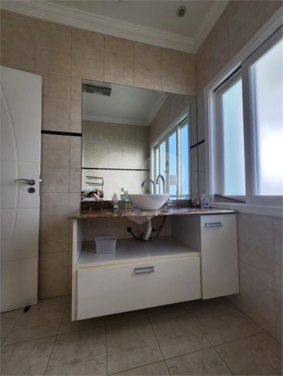 Casa à venda com 3 suítes no condomínio Villagio Di Verona, Vinhedo - SP