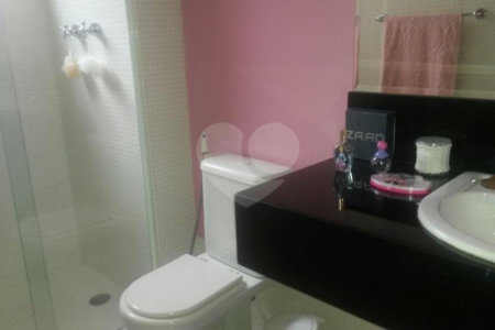 Apartamento à venda com 3 suítes em Vila Suzana, São Paulo, SP