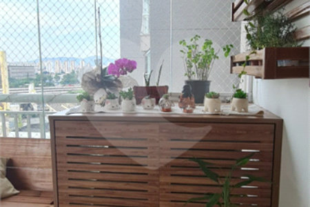 Apartamento à venda com 2 quartos, sendo 1 suíte,  em Barra Funda, São Paulo, SP