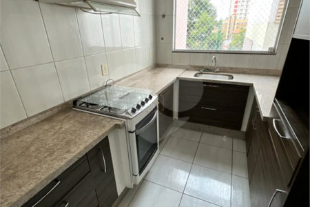 Sobrado à venda com 3 quartos, sendo 1 suíte,  em Vila Alice, Santo André, SP