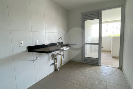Apartamento para venda com 111m², 3 quartos e lazer completo em condomínio-clube na Aclimação
