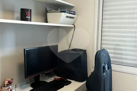 Apartamento à venda com varanda gourmet na Mooca