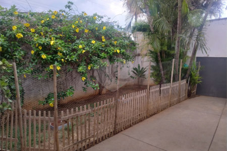 Casa a venda na Vila São José - São Carlos/SP