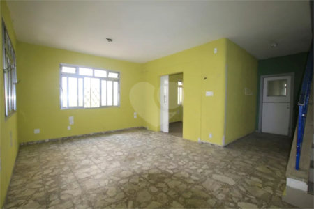 Sobrado à venda | 220 m² | 5 dormitórios | 5 vagas no Ipiranga!
