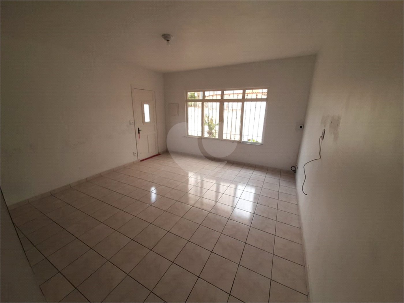 Sobrado à venda com 2 quartos em Vila Perreli, Poá, SP