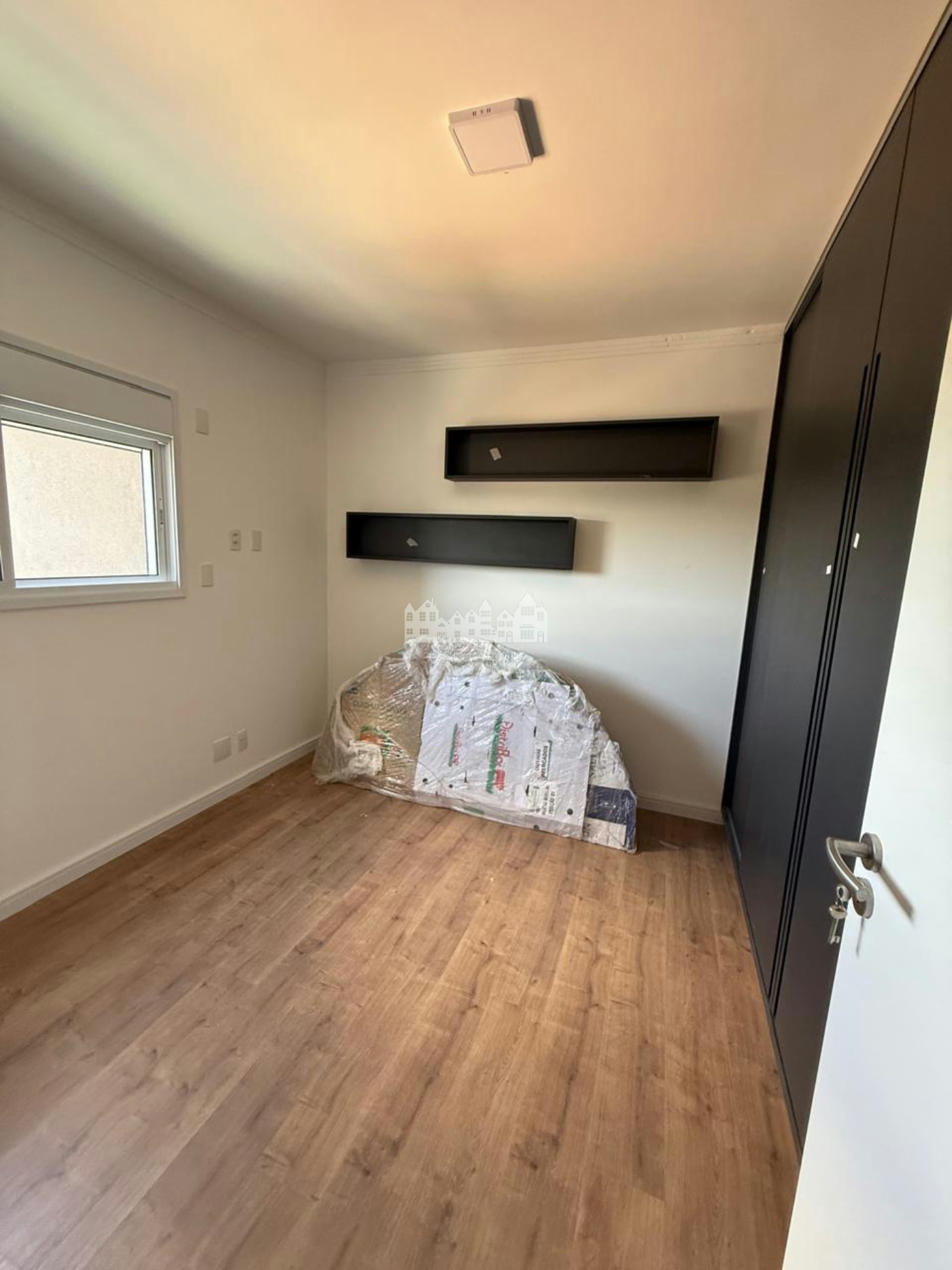 Apartamento para alugar com 3 suítes em Vila Helena, Atibaia, SP