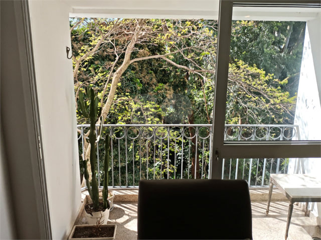 Apartamento à venda com 3 quartos, sendo 1 suíte,  em Santana, São Paulo, SP