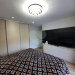 Casa à venda com 3 suítes no condomínio Ecovillagio, São Roque - SP