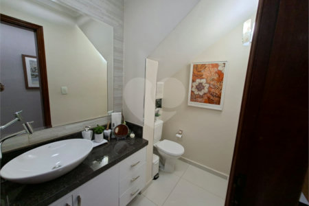 Sobrado à venda com 3 quartos, sendo 1 suíte, em Jardim Bonfiglioli, São Paulo, SP