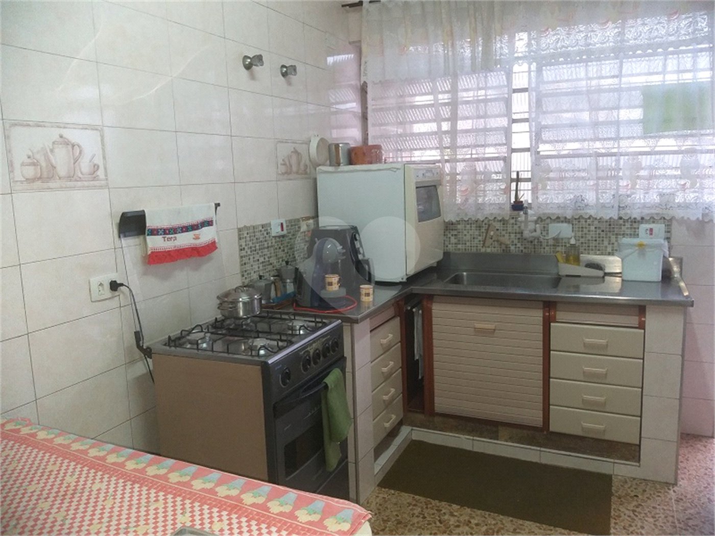 Casa à venda com 4 quartos, sendo 1 suíte, em Vila Galvão, Guarulhos, SP