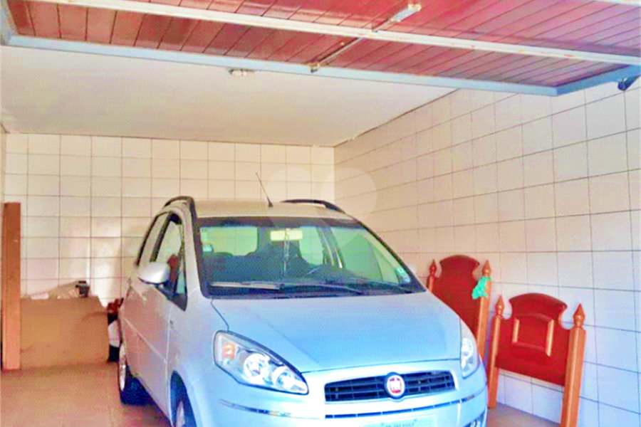 Sobrado à venda com 4 quartos, sendo 1 suíte, em Vila Guilherme, São Paulo, SP
