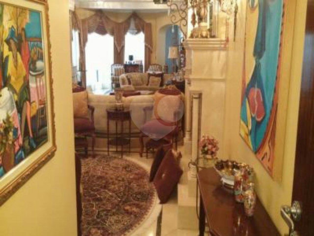 Apartamento à venda com 4 suítes em Tatuapé, São Paulo, SP