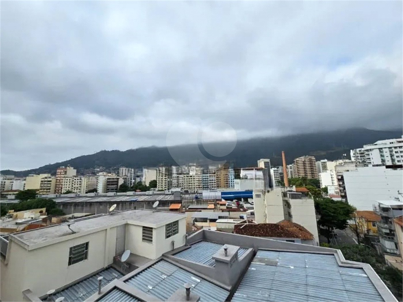 Cobertura à venda com 3 quartos, sendo 1 suíte, em Tijuca, Rio de Janeiro, RJ