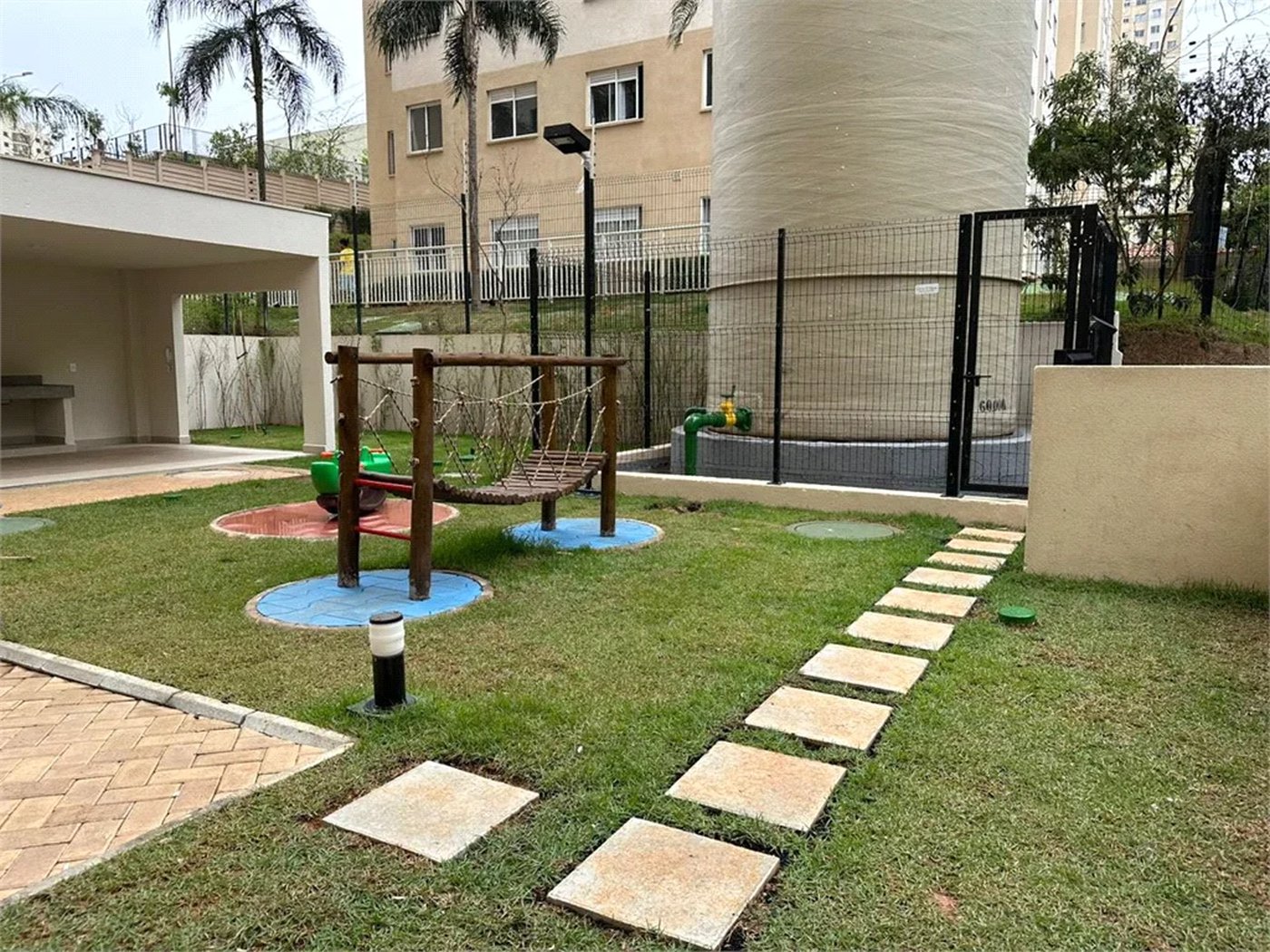 Apartamento à venda com 2 quartos em Jardim Celeste, São Paulo, SP