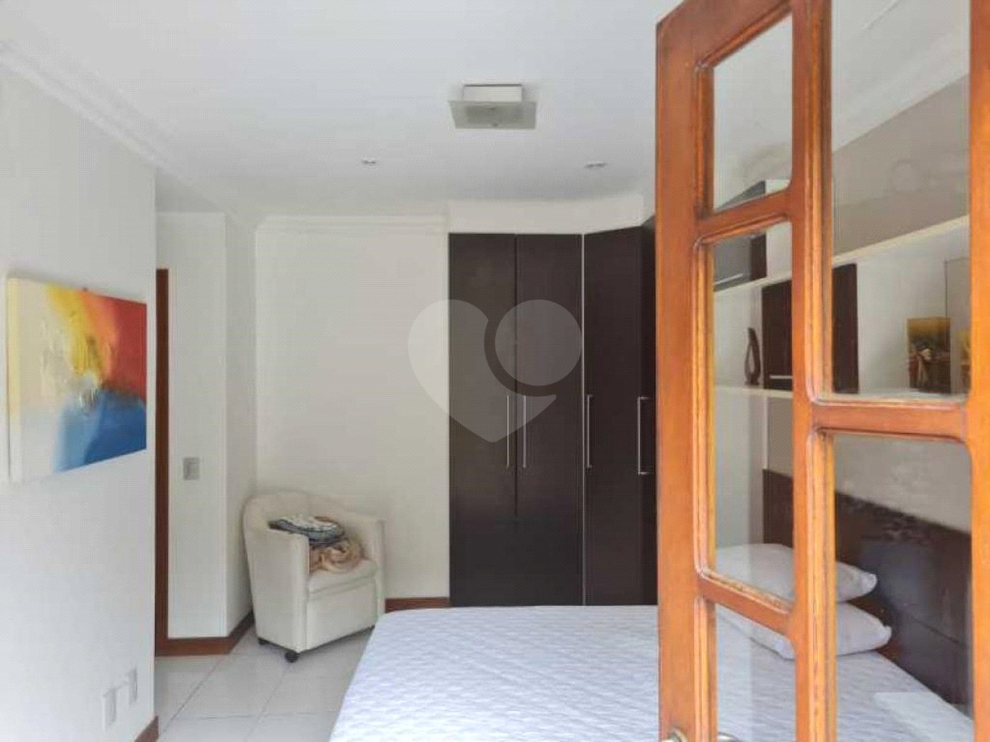 Casa à venda com 4 quartos, sendo 6 suítes, em Campo Grande, Rio de Janeiro, RJ