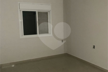 Sobrado à venda com 3 quartos, sendo 1 suíte, em Nova Cerejeira, Atibaia, SP