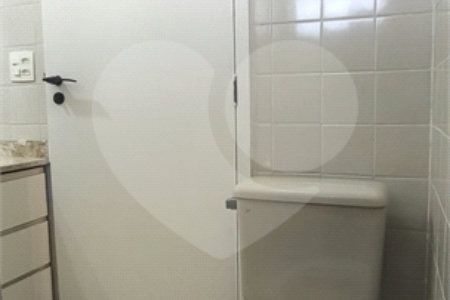 Apartamento à venda com 3 quartos, sendo 1 suíte, em Pinheiros, São Paulo, SP