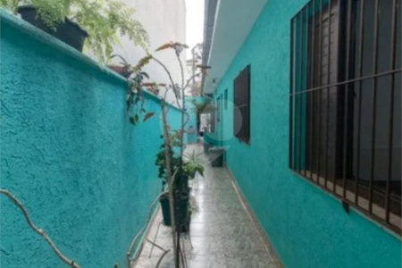 Casa Térrea à venda com 4 quartos, sendo 1 suíte,  em Vila Mazzei, São Paulo, SP