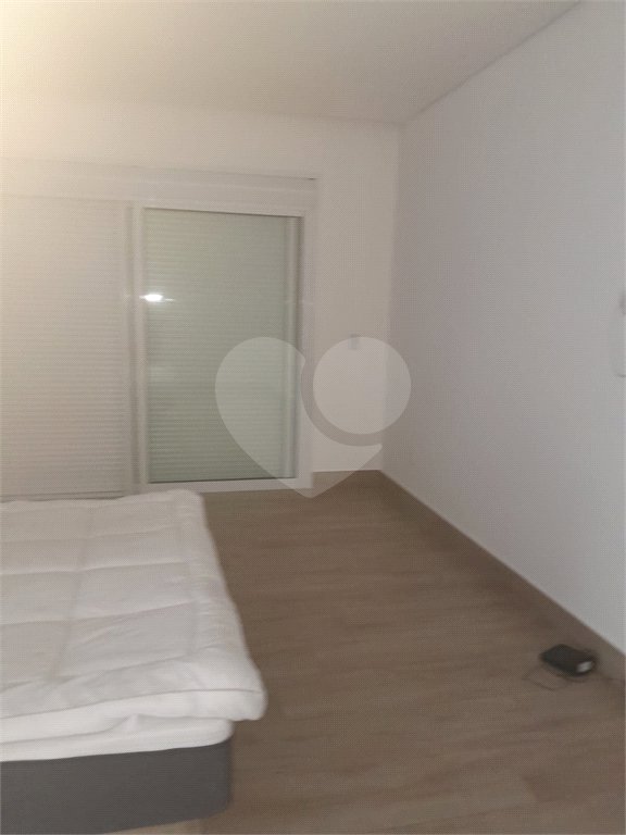 Casa à venda com 3 suítes em Moinho Velho, Cotia, SP