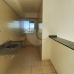 Apartamento à venda com 2 quartos em Jardim Simus, Sorocaba, SP