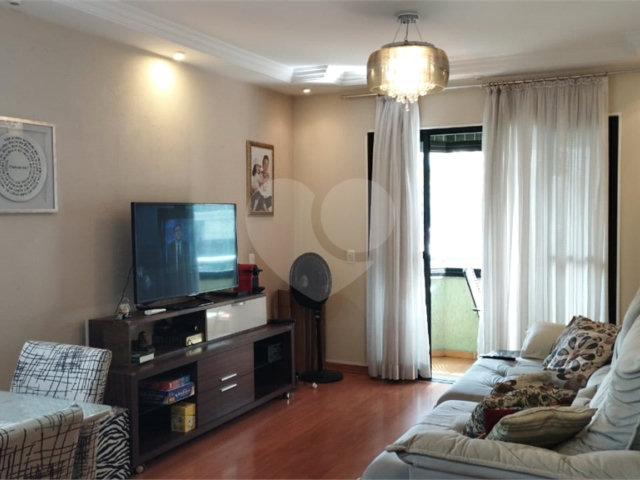 Apartamento à venda com 3 quartos, sendo 1 suíte,  em Santana, São Paulo, SP