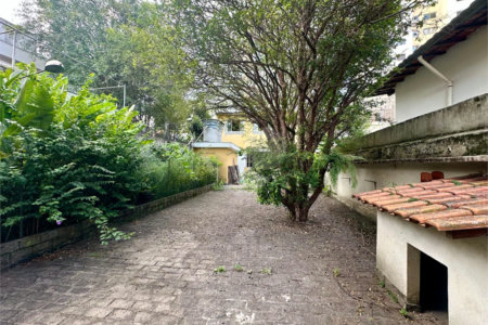 Sobrado à venda com 3 suítes em Santa Teresinha, São Paulo, SP