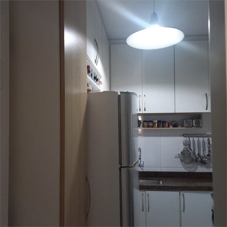 Apartamento à venda com 2 quartos em Vila Romana, São Paulo, SP
