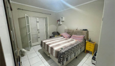 Casa à venda com 3 quartos, sendo 1 suíte, em Bosque, Vinhedo, SP
