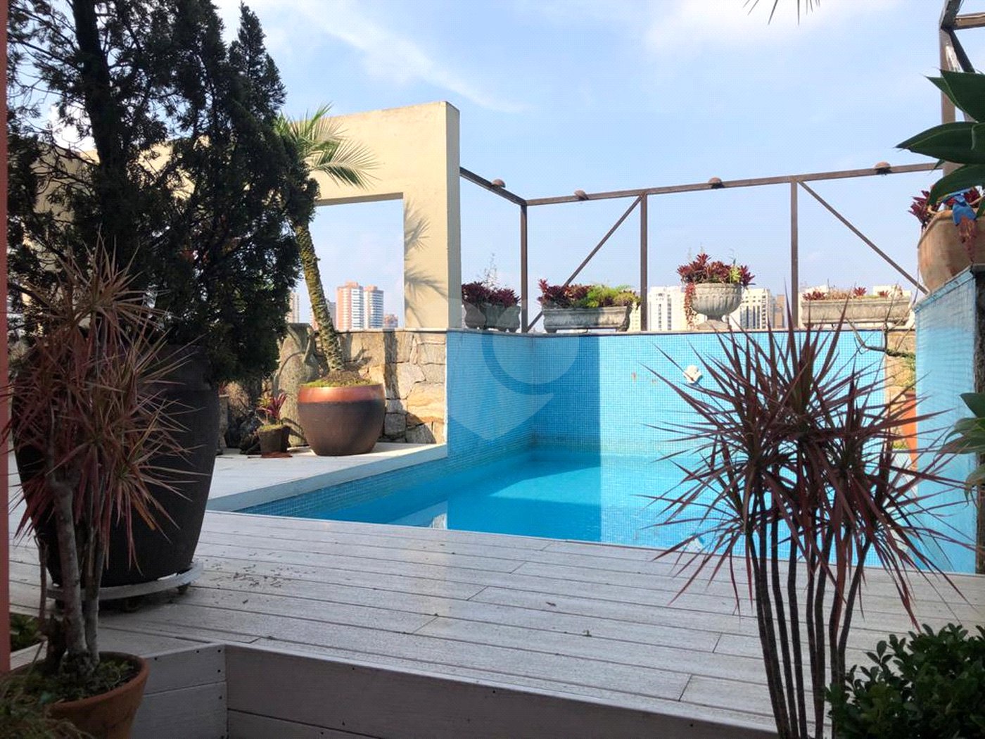 Cobertura à venda com 3 quartos, sendo 1 suíte,  em Vila Andrade, São Paulo, SP