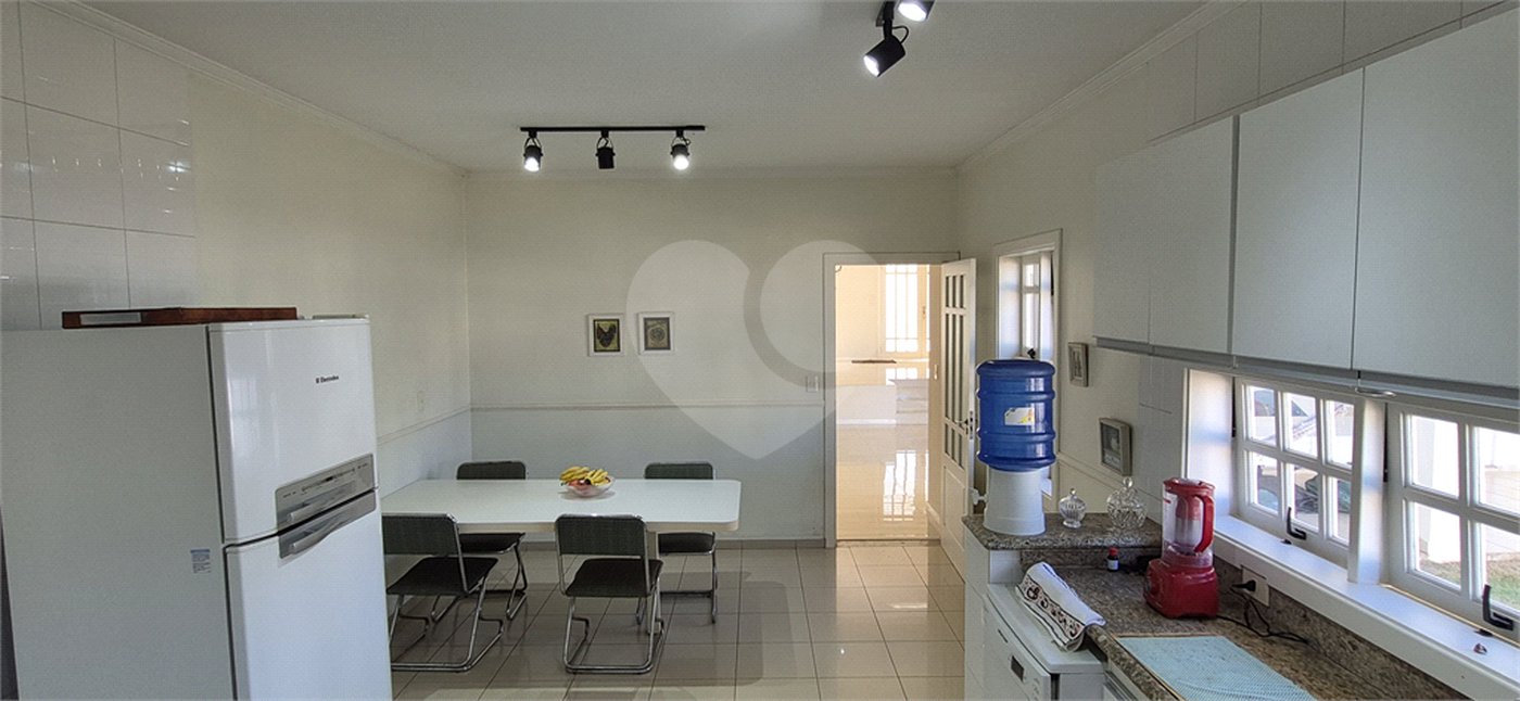 Casa à venda ou para alugar com 3 suítes no condomínio Jardim Theodora, Itu - SP