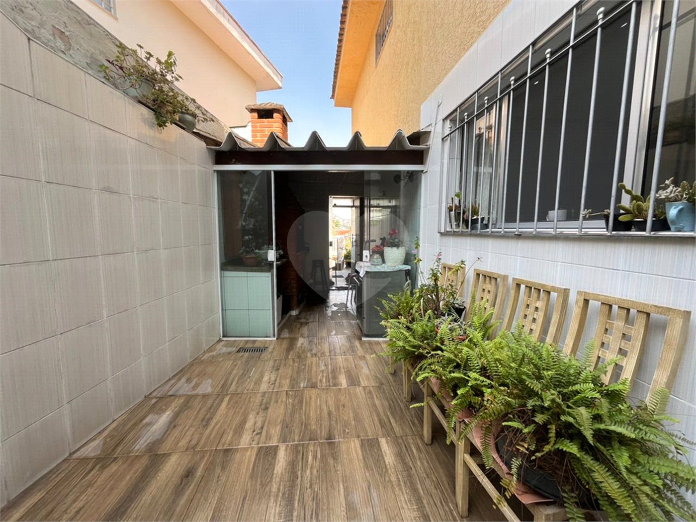 Sobrado à venda com 2 quartos, sendo 1 suíte, em Vila Nova Mazzei, São Paulo, SP