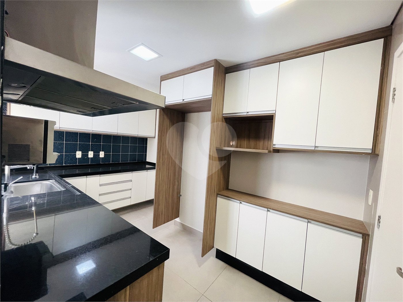 Apartamento à venda com 3 suítes em Baeta Neves, São Bernardo do Campo, SP