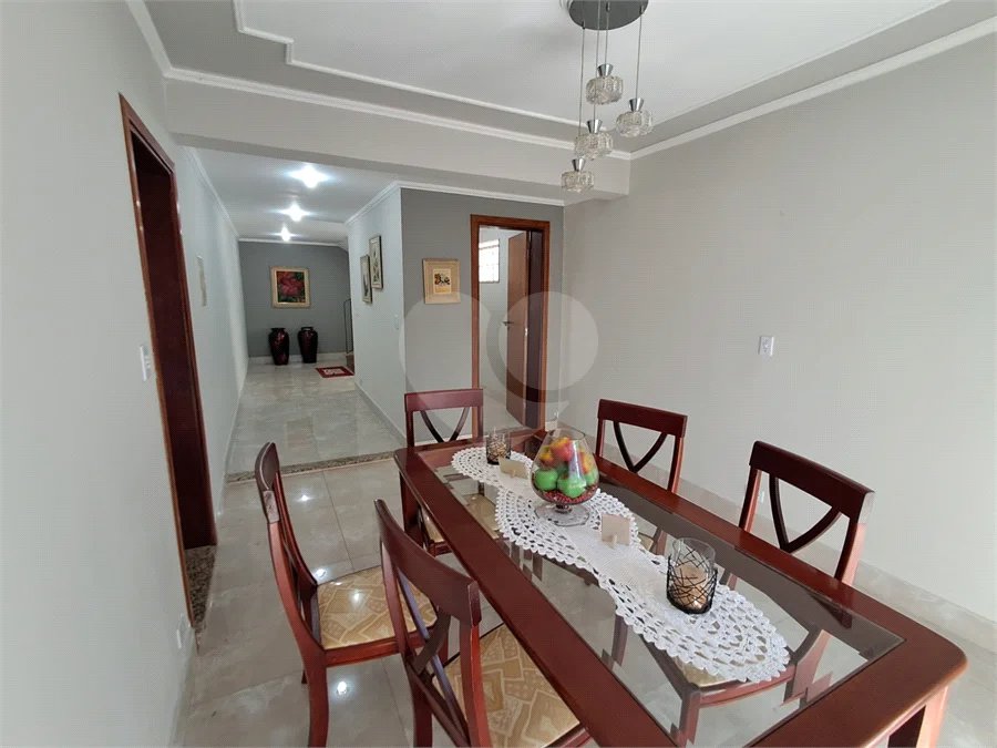 Casa à venda no bairro Castelinho, Piracicaba/SP.
