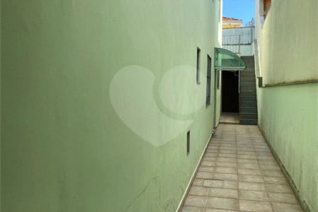 Sobrado à venda com 4 quartos, sendo 1 suíte, em Campo Grande, São Paulo, SP