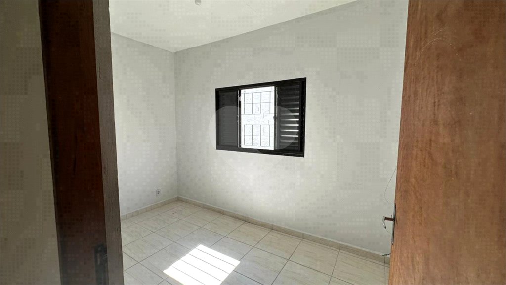 Casa à venda com 2 quartos em Vila Nastri, Itapetininga, SP