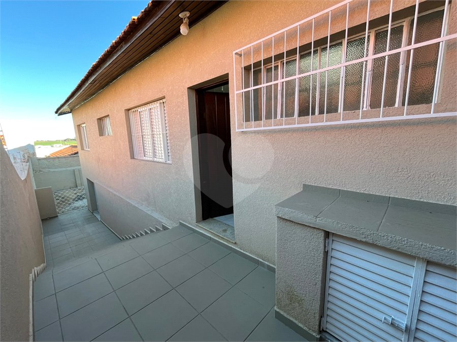Casa à venda com 3 quartos, sendo 1 suíte, em Jardim Itália, Itapetininga, SP