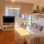 Apartamento porteira fechada com vista para o mar e lazer completo em Pitangueiras – Guarujá