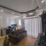 Apartamento à venda com 3 quartos, sendo 1 suíte, em Umuarama, Osasco, SP
