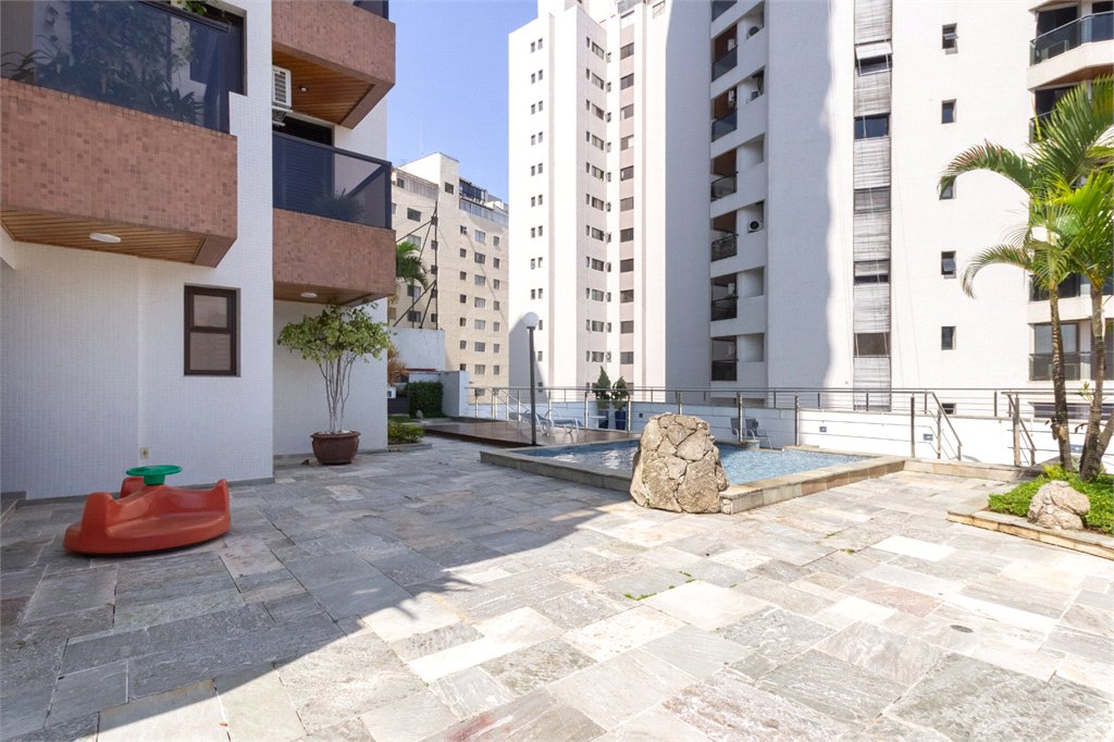 Apartamento à venda com 3 suítes em Santana, São Paulo, SP