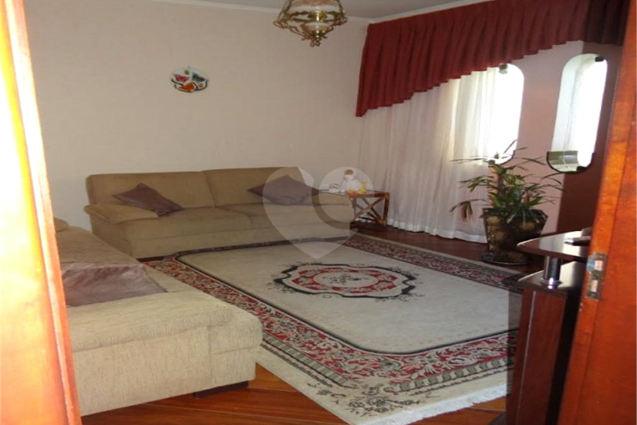 Casa à venda com 6 quartos, sendo 2 suítes, em Jardim França, São Paulo, SP