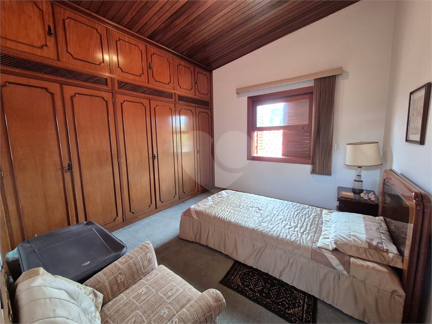 Casa de Vila à venda ou para alugar com 4 quartos, sendo 2 suítes,  em Jardim Leonor, São Paulo, SP