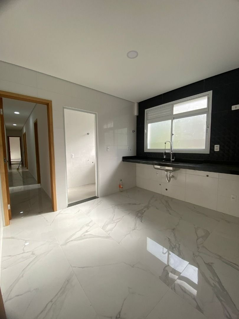 Casa com 3 dormitórios à venda, 90 m² por R$ 905.000,00 - Ponta da Praia - Santos/SP