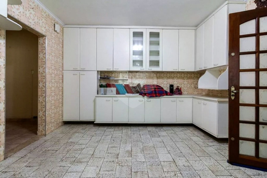 Sobrado à venda com 3 quartos em Vila Carrão, São Paulo, SP