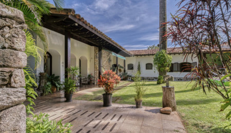 Casa Térrea à venda com 4 suítes em Alto da Boa Vista, São Paulo, SP